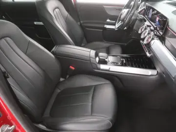 MERCEDES-BENZ EQB EQB 350 4MATIC 2022   Automatik  S&hellip;