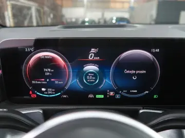 MERCEDES-BENZ EQB EQB 350 4MATIC 2022   Automatik  S&hellip;