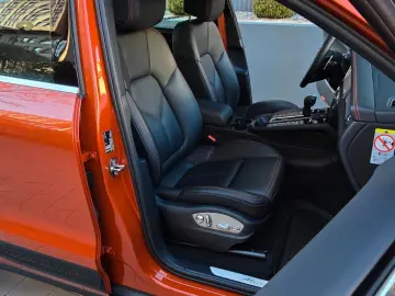 PORSCHE Macan S Pano Luftfed ALU21  PDLS  Kam360 StdHzg