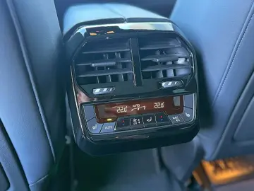 BMW iX xDrive50 Sportpak.AHK LASER PANO 22 -Sitzbelü