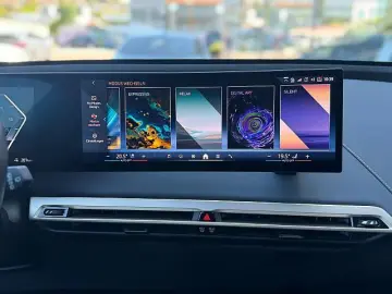 BMW iX xDrive50 Sportpak.AHK LASER PANO 22 -Sitzbelü