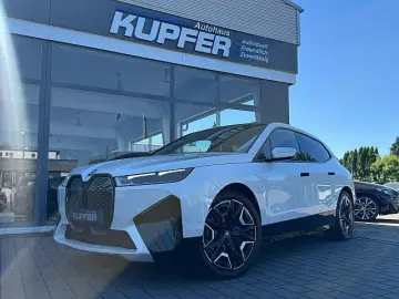 BMW iX xDrive50 Sportpak.AHK LASER PANO 22 -Sitzbelü