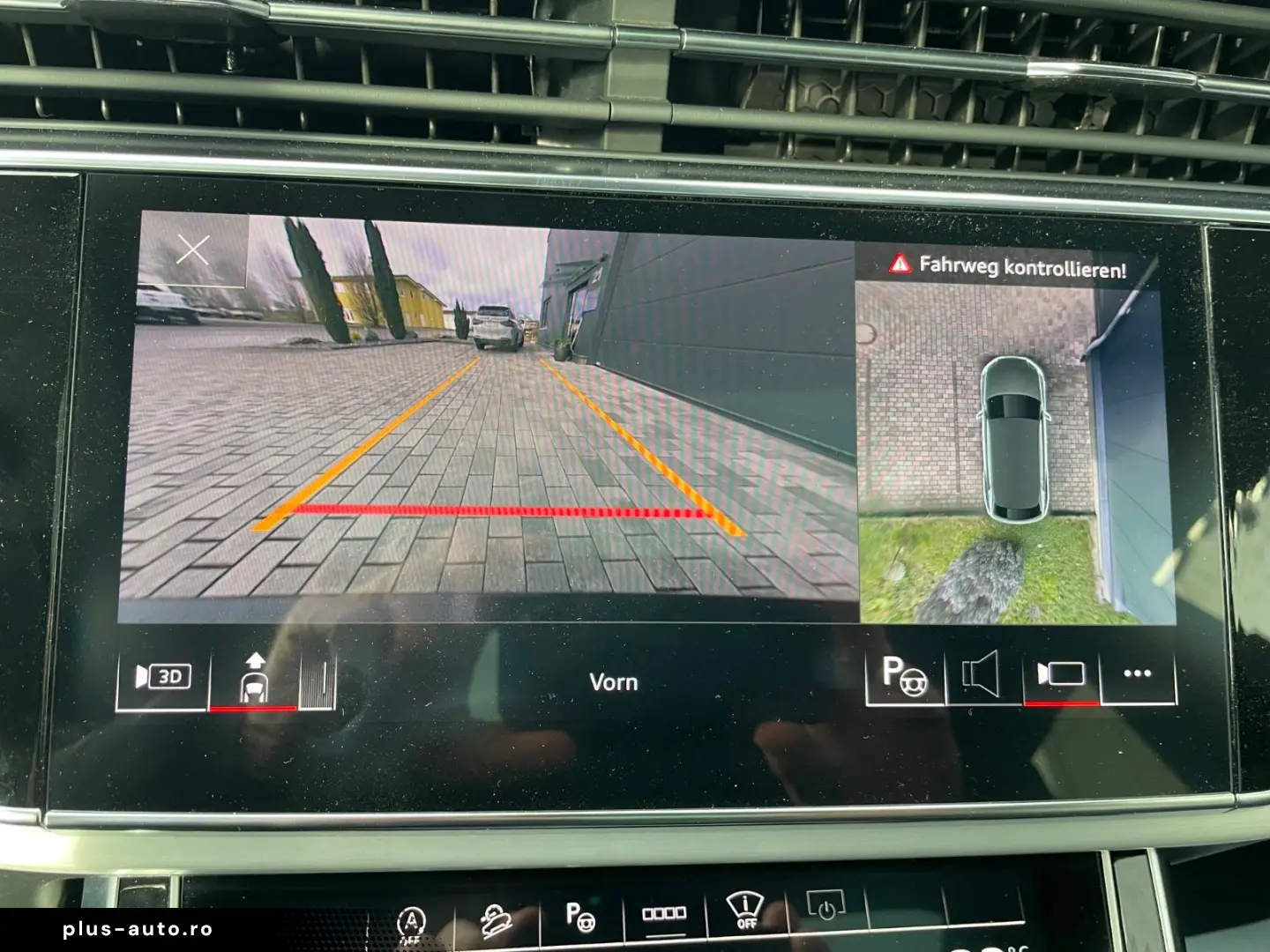 AUDI SQ8 4.0 TFSI Pano AHK STDHZG HUD 22 Zoll MWST