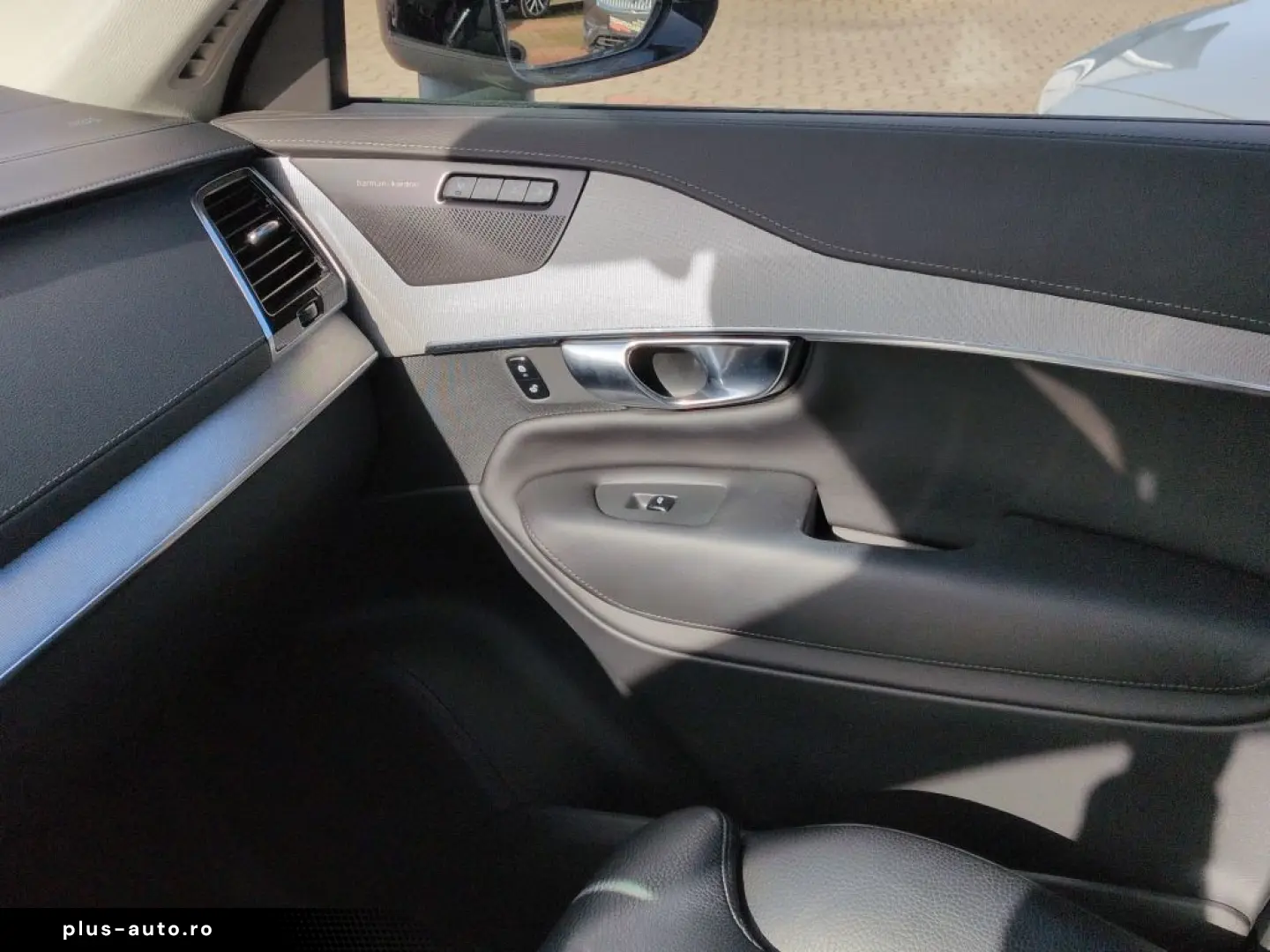 VOLVO XC90 T8 AWD Plus Dark LichtPak 360 Kamera