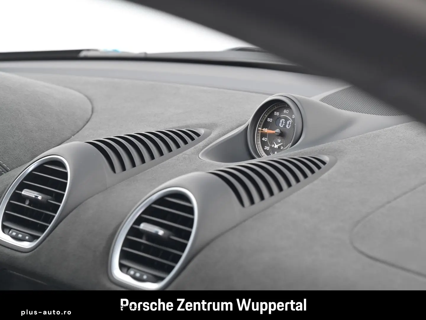 PORSCHE Cayman 718 GT4 RS Clubsportpaket Liftsystem-VA