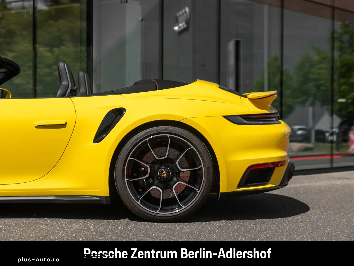 PORSCHE 992 911 Turbo Cabriolet Burmester Liftsystem-VA