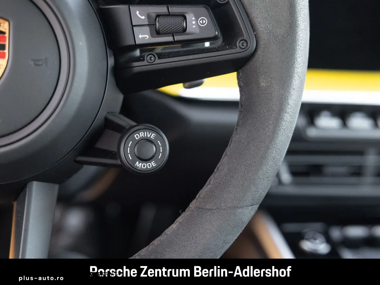 PORSCHE 992 911 Turbo Cabriolet Burmester Liftsystem-VA