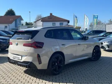 BMW X3 M50 xDr. M SportPRO 21'' IconGl Pan&hellip;