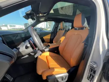 BMW X3 M50 xDr. M SportPRO 21'' IconGl Pan&hellip;