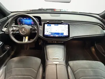 MERCEDES-BENZ E 200 AMG ADV. AIRMATIC HINTERACHSLENKUNG