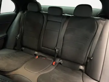 MERCEDES-BENZ E 200 AMG ADV. AIRMATIC HINTERACHSLENKUNG