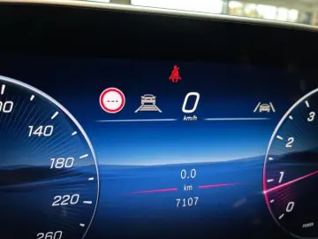 MERCEDES-BENZ E 200 AMG ADV. AIRMATIC HINTERACHSLENKUNG