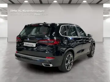 BMW X5 xDrive45e Massage AHK Harman K Head-Up Laser