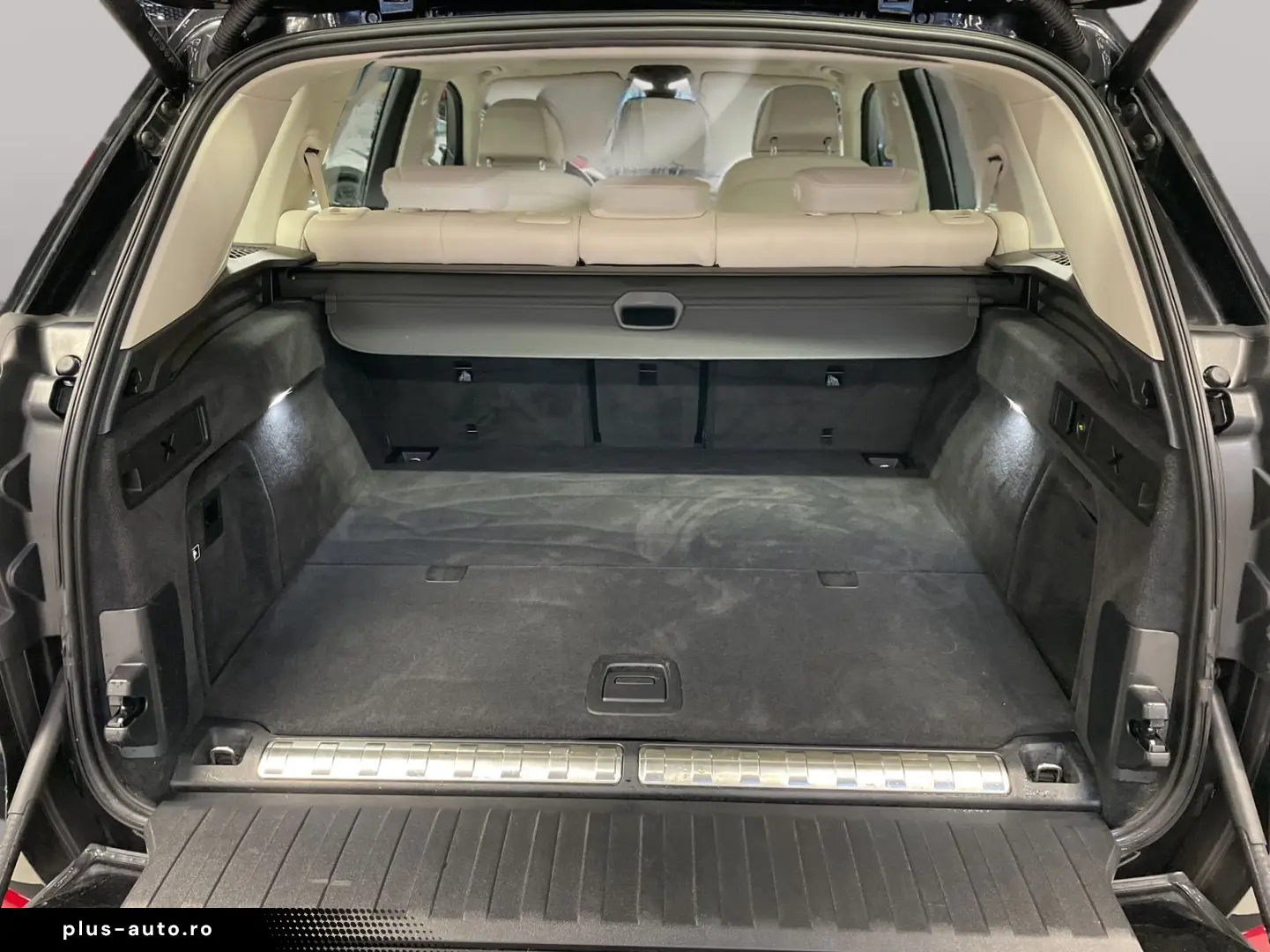 BMW X5 xDrive45e Massage AHK Harman K Head-Up Laser