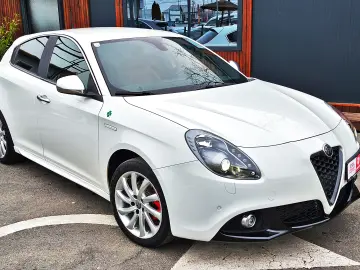 Alfa Romeo Giulietta Facelift - GARANTIE 1AN•RATE•XENON