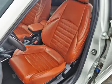 Alfa Romeo Giulietta Facelift - GARANTIE 1AN•RATE•XENON