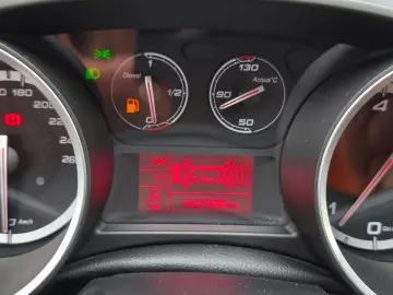 Alfa Romeo Giulietta Facelift - GARANTIE 1AN•RATE•XENON