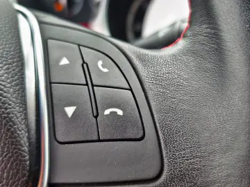 Alfa Romeo Giulietta Facelift - GARANTIE 1AN•RATE•XENON