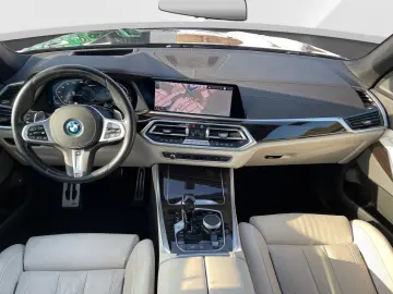 BMW X5 xDrive45e  M Sport Laser DrivingProf Panorama