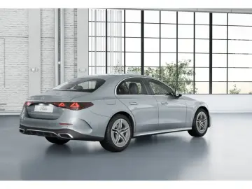 MERCEDES-BENZ E 200 4M AMG AMBIENTE DISTRO DISTRONIC