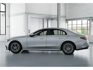 MERCEDES-BENZ E 200 4M AMG AMBIENTE DISTRO DISTRONIC