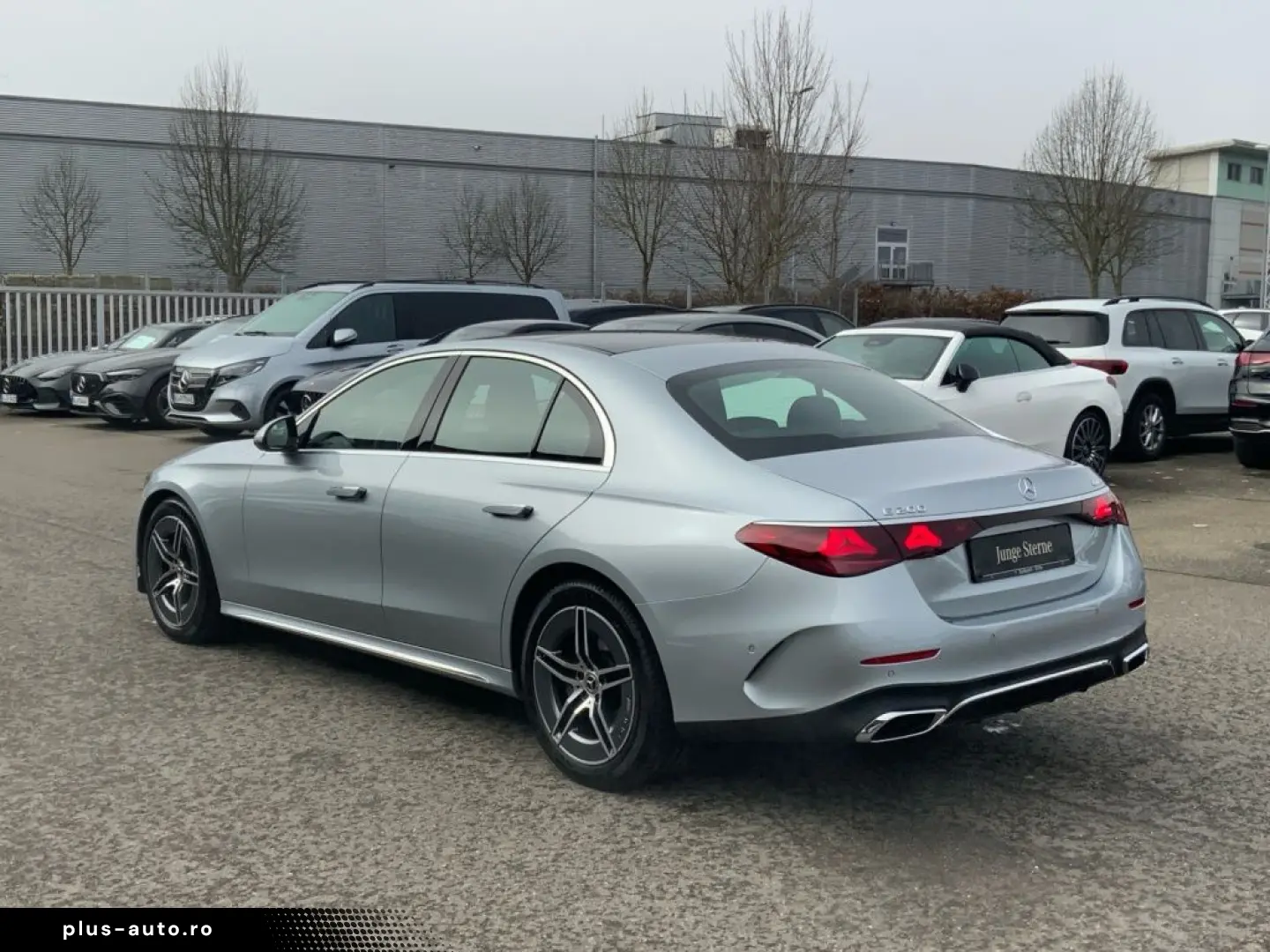 MERCEDES-BENZ E 200 4M AMG AMBIENTE DISTRO DISTRONIC