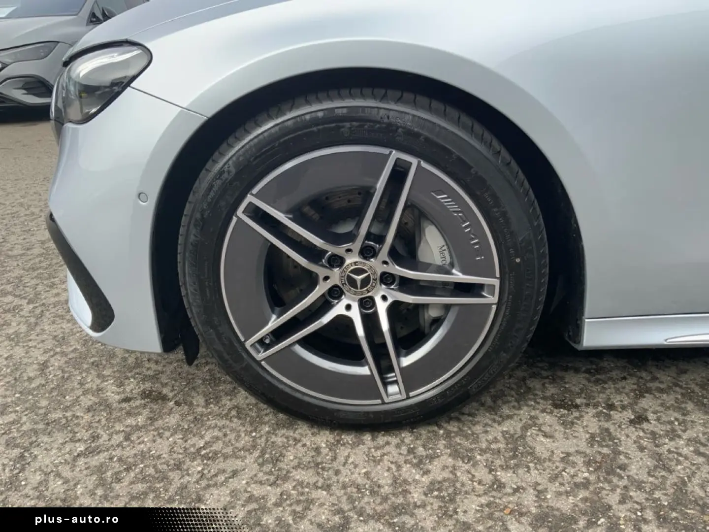 MERCEDES-BENZ E 200 4M AMG AMBIENTE DISTRO DISTRONIC