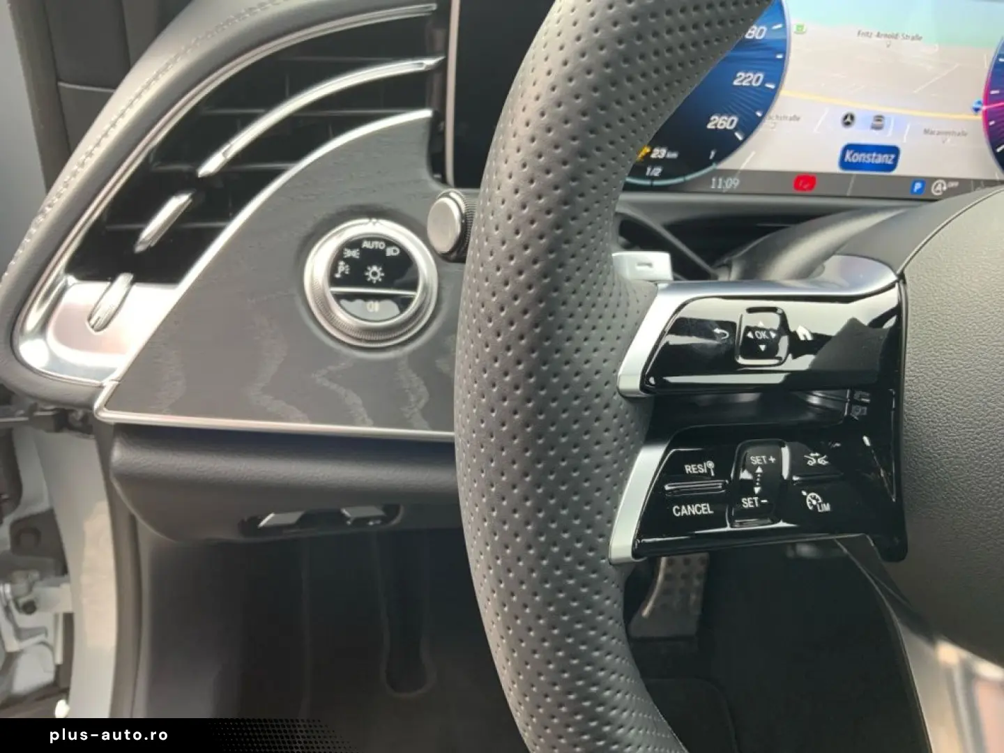 MERCEDES-BENZ E 200 4M AMG AMBIENTE DISTRO DISTRONIC