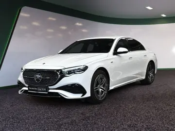 MERCEDES-BENZ E 300 de AMG Sport Advanced  Standhz. Distr.
