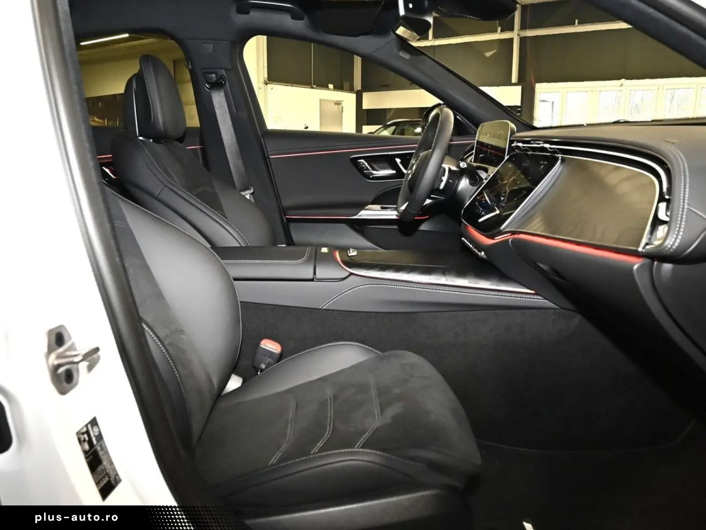 MERCEDES-BENZ E 300 de AMG Sport Advanced  Standhz. Distr.