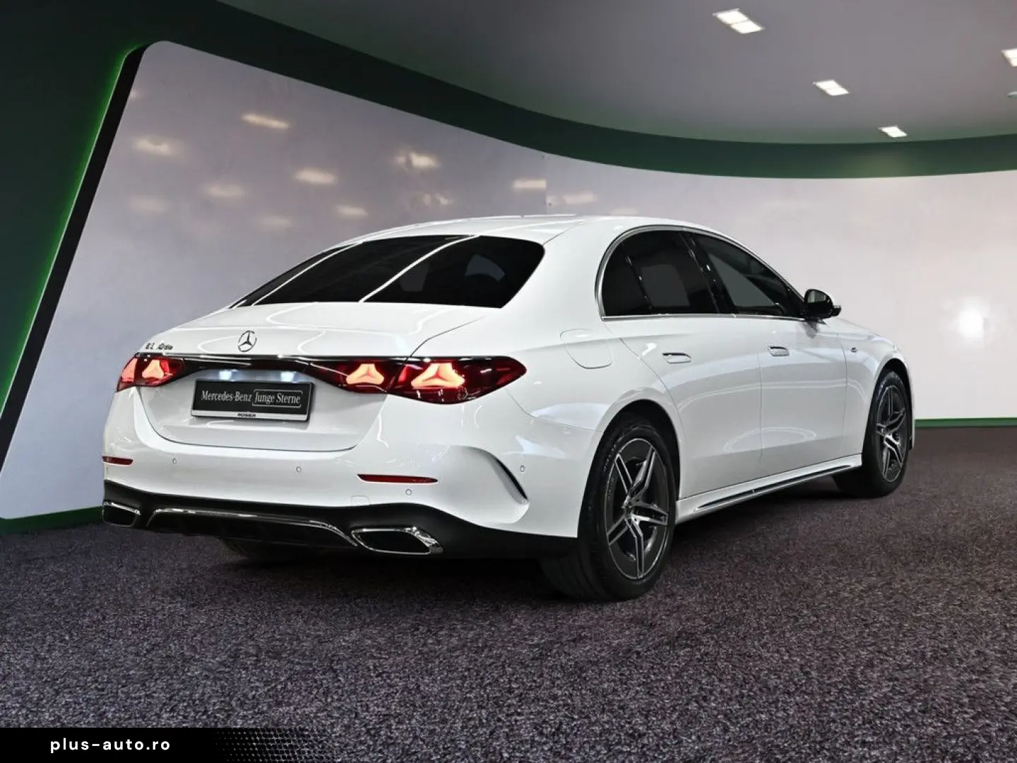 MERCEDES-BENZ E 300 de AMG Sport Advanced  Standhz. Distr.