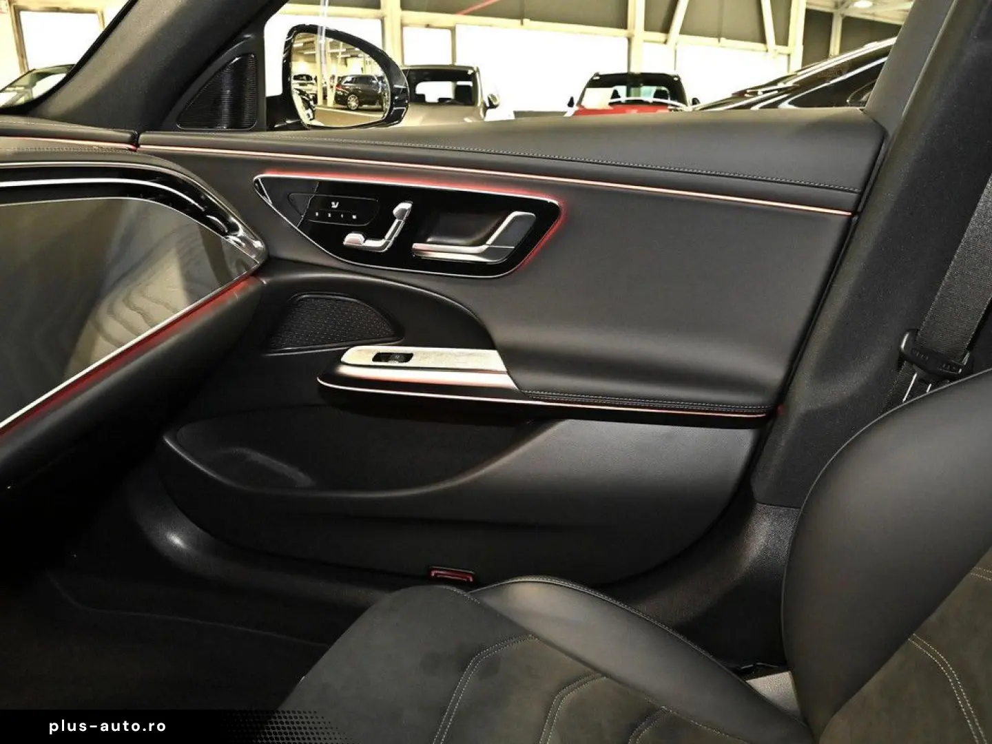 MERCEDES-BENZ E 300 de AMG Sport Advanced  Standhz. Distr.