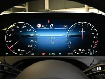 MERCEDES-BENZ E 300 de AMG Sport Advanced  Standhz. Distr.