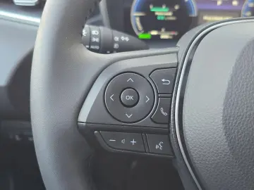 Toyota Corolla 1.8 - 140 CP Hybrid - Business