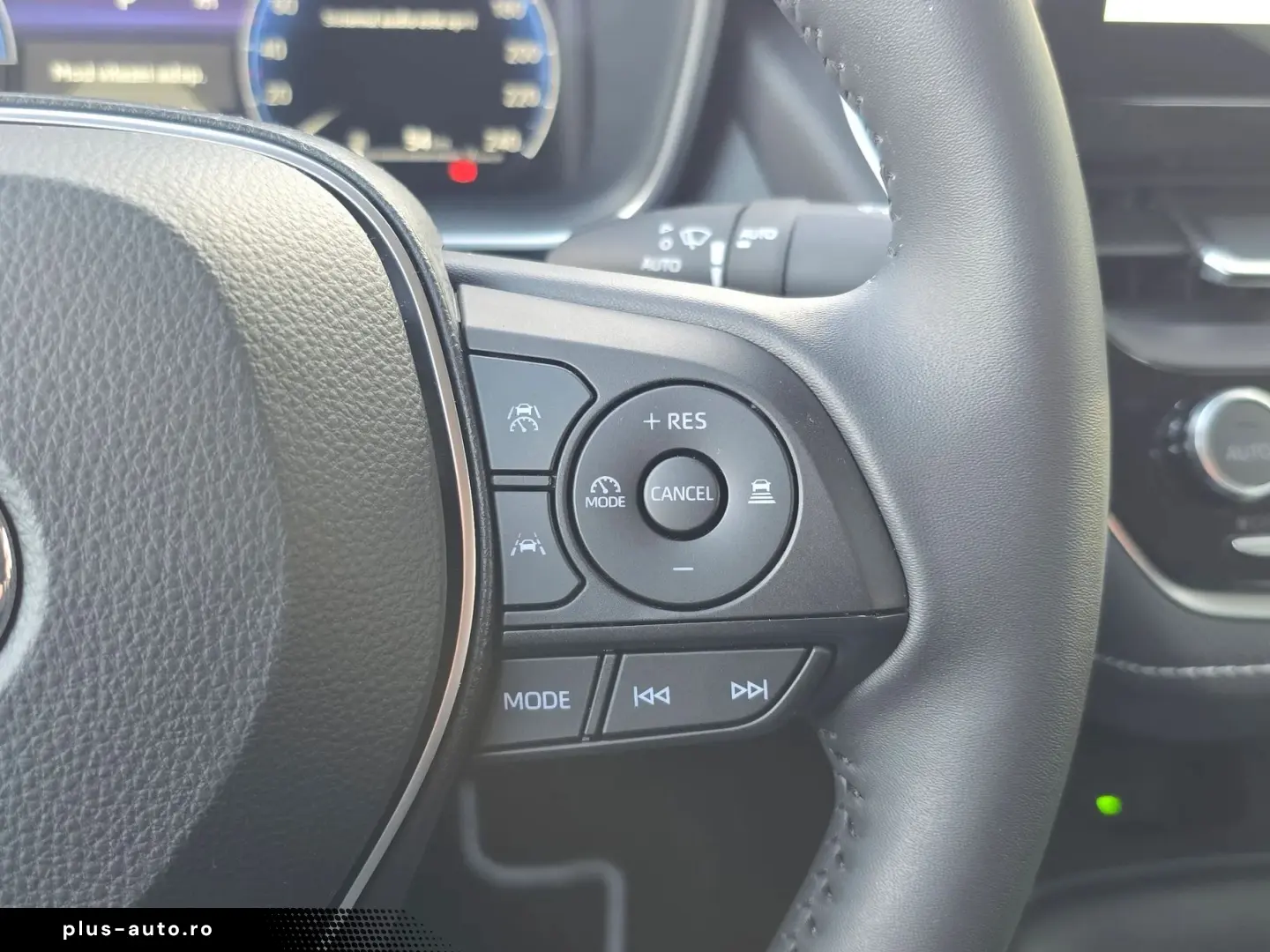 Toyota Corolla 1.8 - 140 CP Hybrid - Business