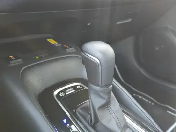 Toyota Corolla 1.8 - 140 CP Hybrid - Business