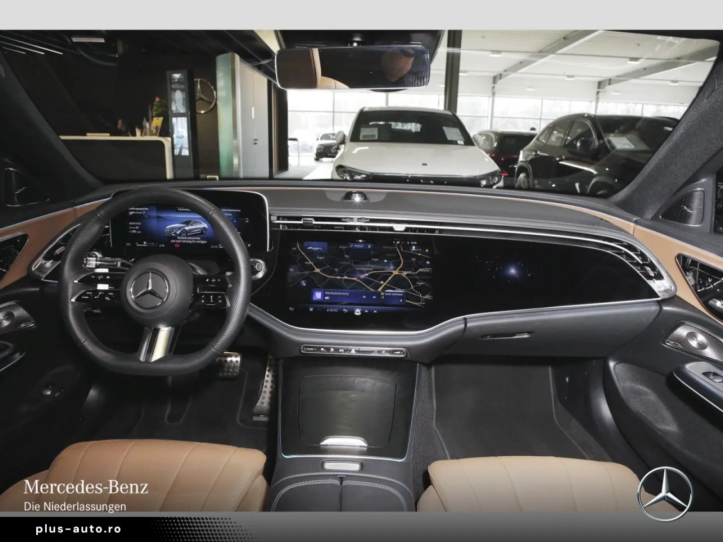 MERCEDES-BENZ E400e4M AMG PANO NIGHT SUPERSCREEN Burmester
