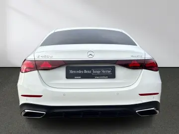 MERCEDES-BENZ E 450 d 4MAMGPanorama Superscreen 21