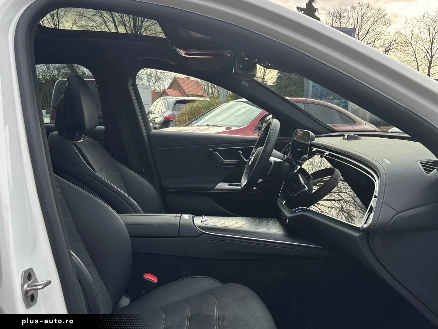 MERCEDES-BENZ E 450 d 4MAMGPanorama Superscreen 21