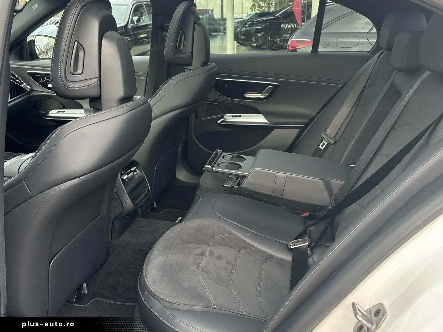 MERCEDES-BENZ E 450 d 4MAMGPanorama Superscreen 21