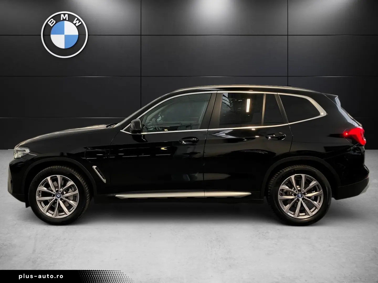 BMW X3 xDrive30e LC Plus LED DA Sportsitze PA RFK