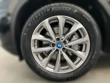 BMW X3 xDrive30e LC Plus LED DA Sportsitze PA RFK