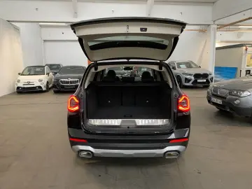 BMW X3 xDrive30e LC Plus LED DA Sportsitze PA RFK