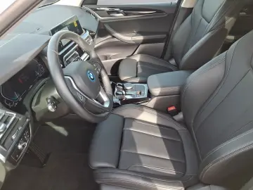 BMW X3 xDrive30e AT Aut. Klimaaut. Komfortzugang