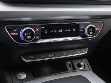 AUDI Q5 advanced 50TFSI e qu Navi LED Standklima ACC