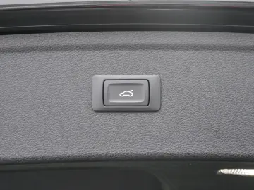 AUDI Q5 50 TFSI e quattro S-Line Kamera