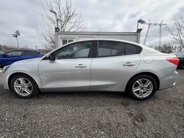 FORD FOCUS 1.0 ECOBOOST 125 CP