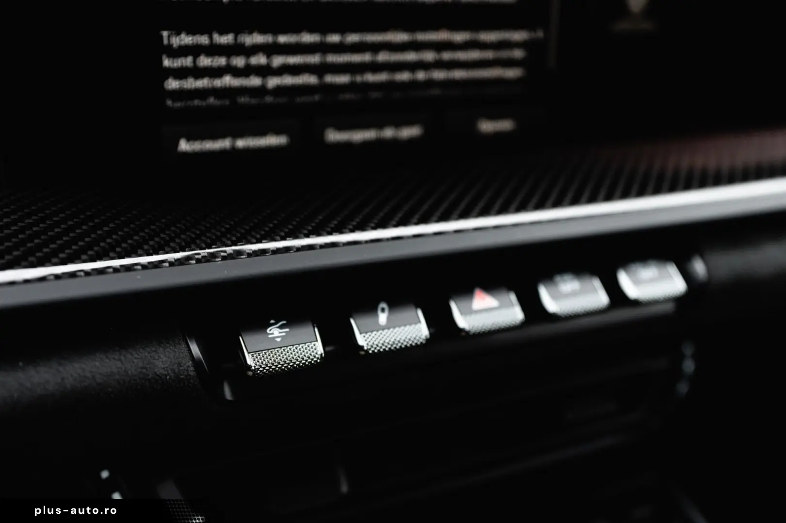 PORSCHE 992 GT3   Clubsport   Carbon   Lift   PCCB