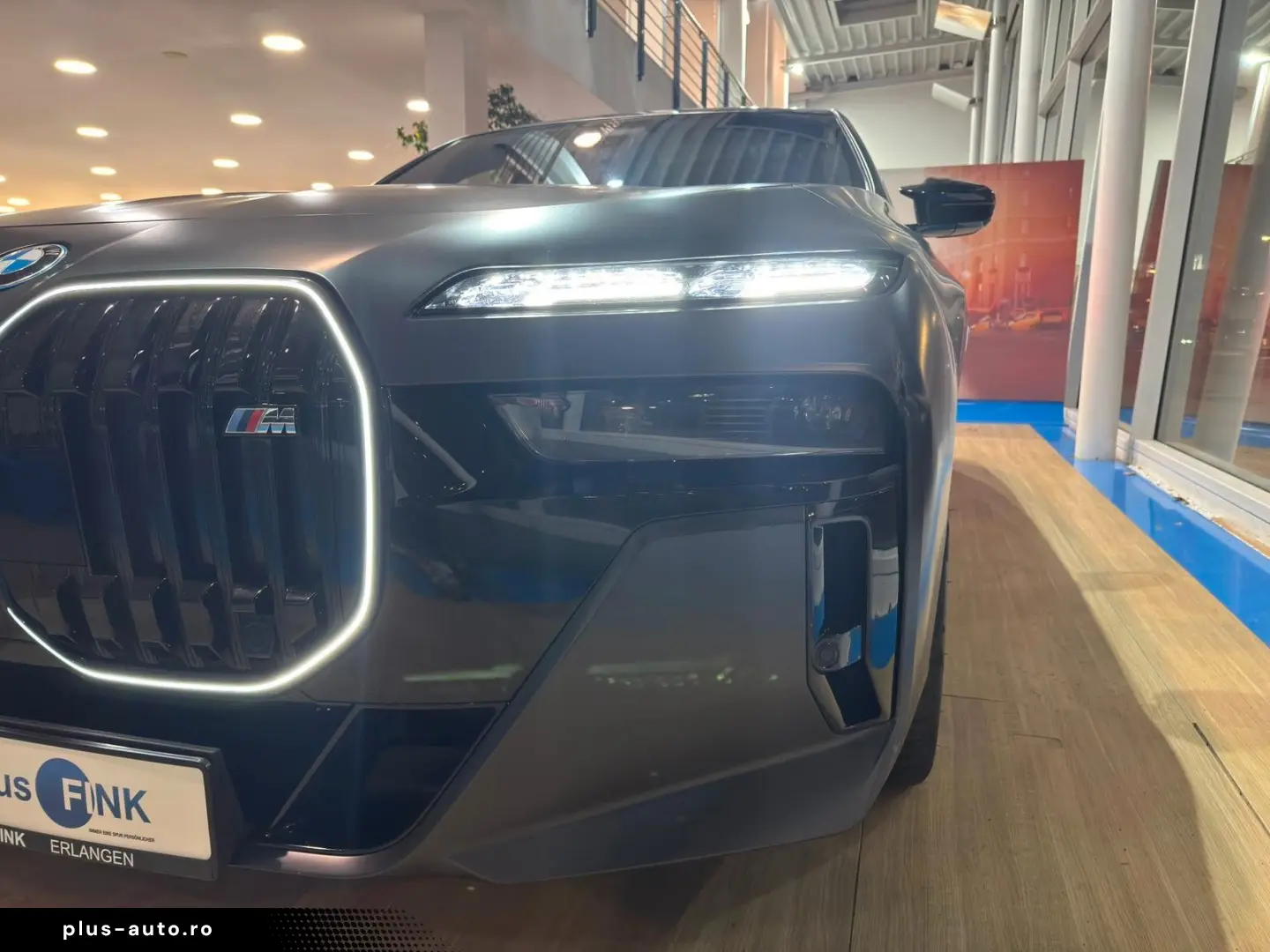 BMW M760e xDrive Vollausstattung 181.420 -€ Neupreis