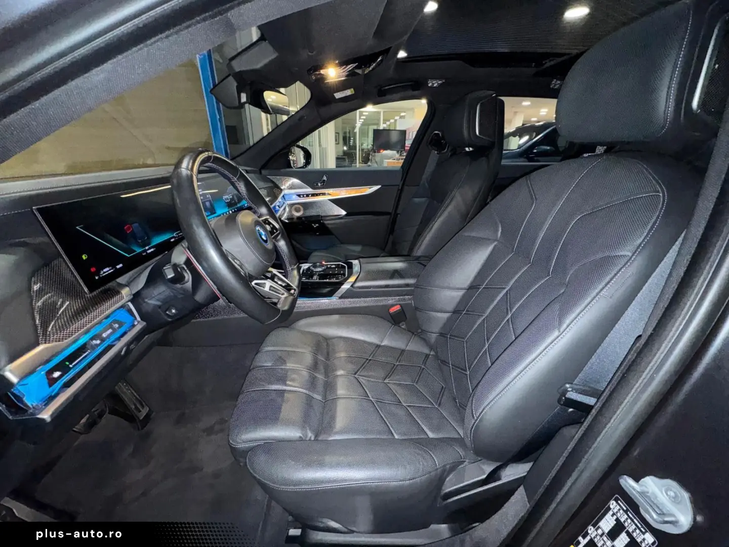 BMW M760e xDrive Vollausstattung 181.420 -€ Neupreis